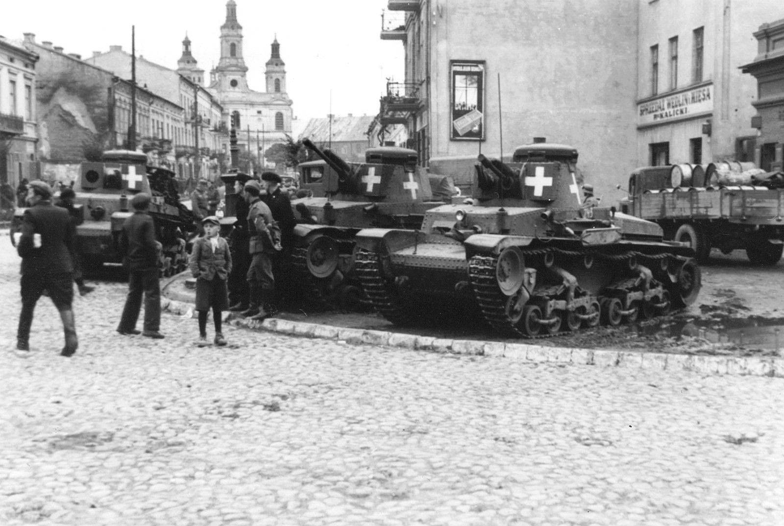  8 IX1939r. niemieckie czołgi na rogu ulic Reymonta i Żeromskiego