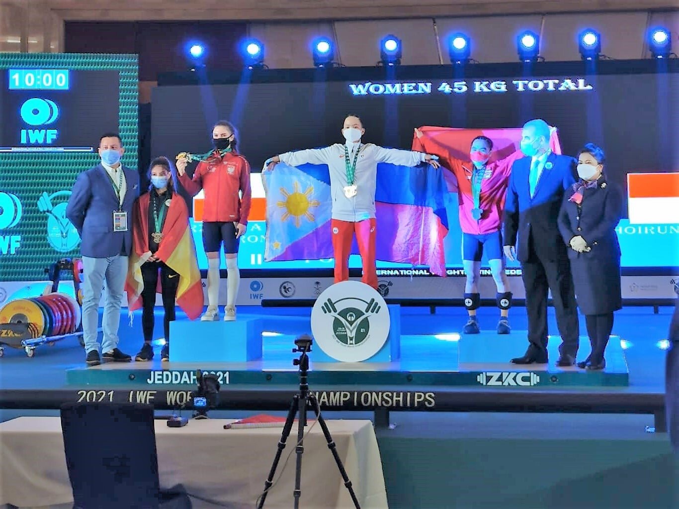 Podium Mistrzostw Świata U17 w Dżuddzie Oliwia Drzazga Wicemistrzynią Świata