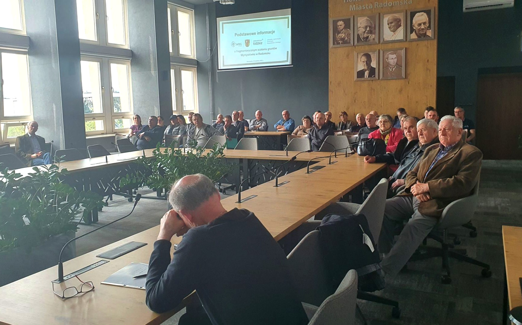Spotkanie w sprawie planowanego scalenia gruntów na Wymysłówku