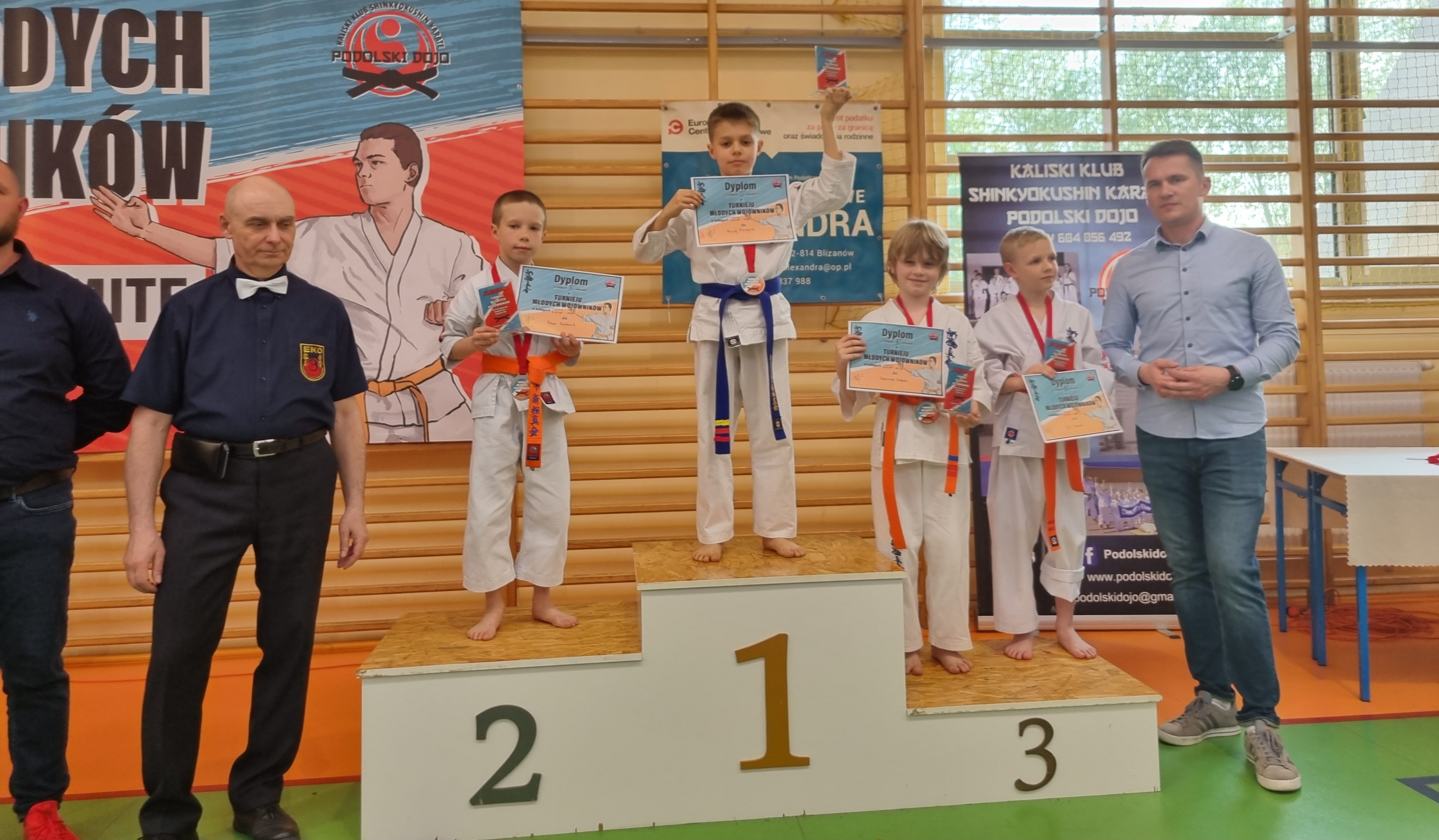 6 medali dla Randori w Stawiszynie