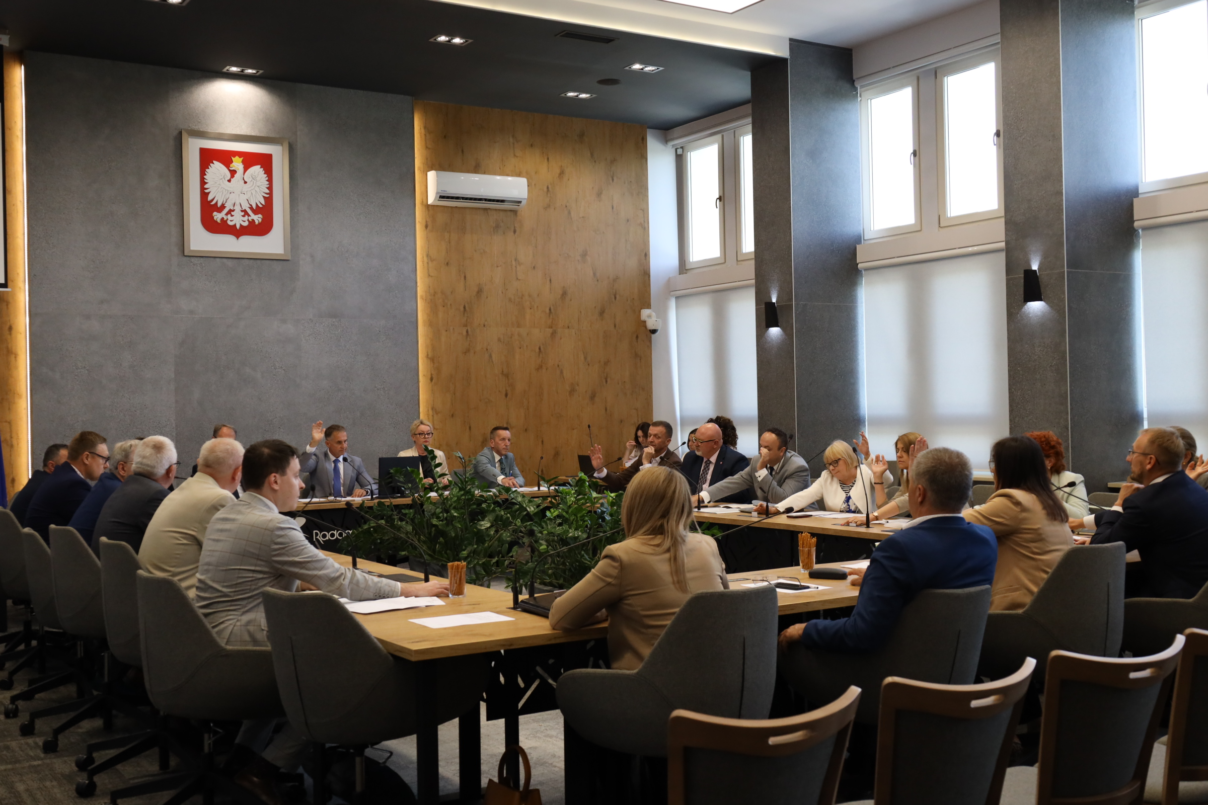 Trzecia część obrad II Sesji Rady Miejskiej w Radomsku