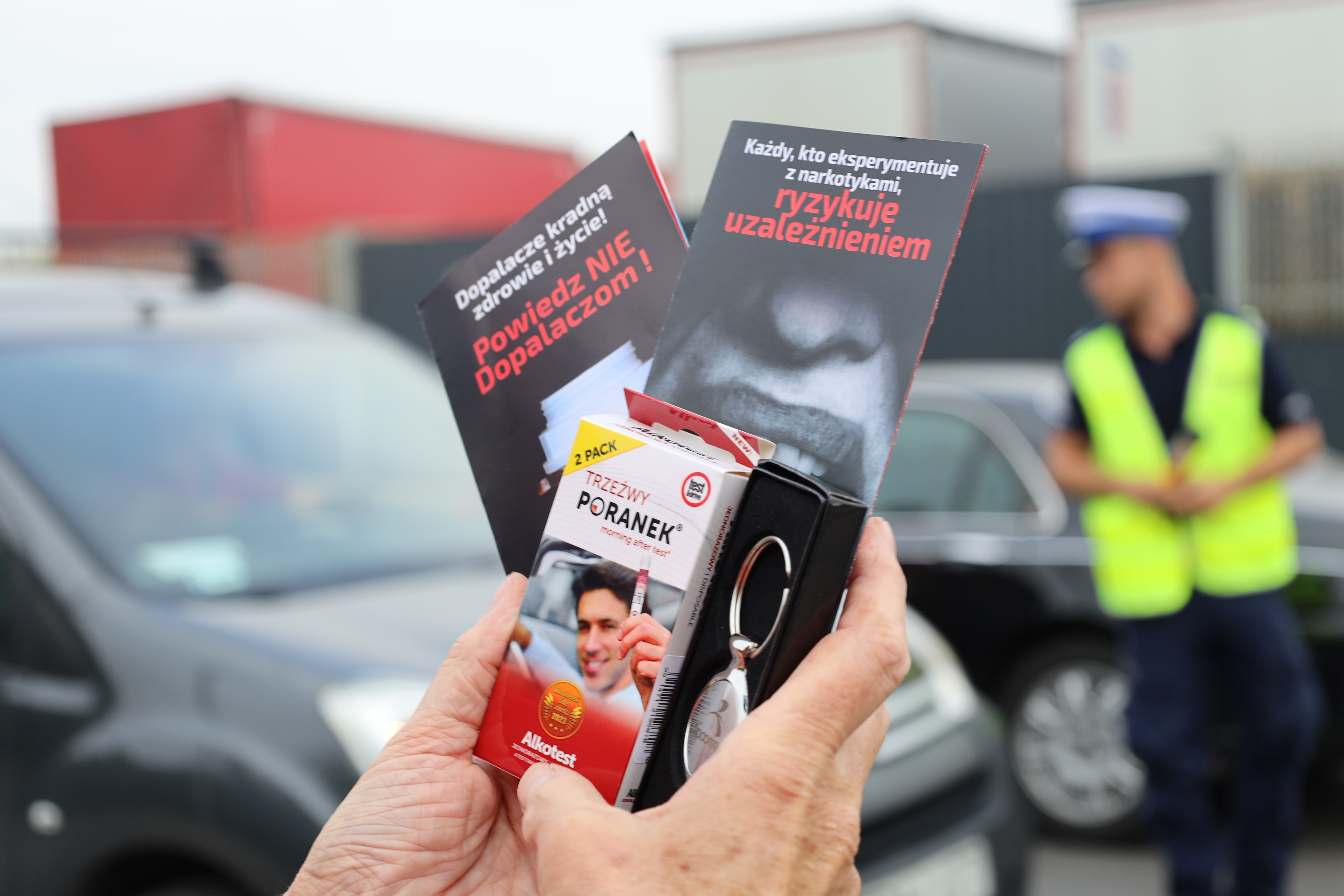 Akcja „Trzeźwy poranek”. Kontrola i upominki dla trzeźwych kierowców