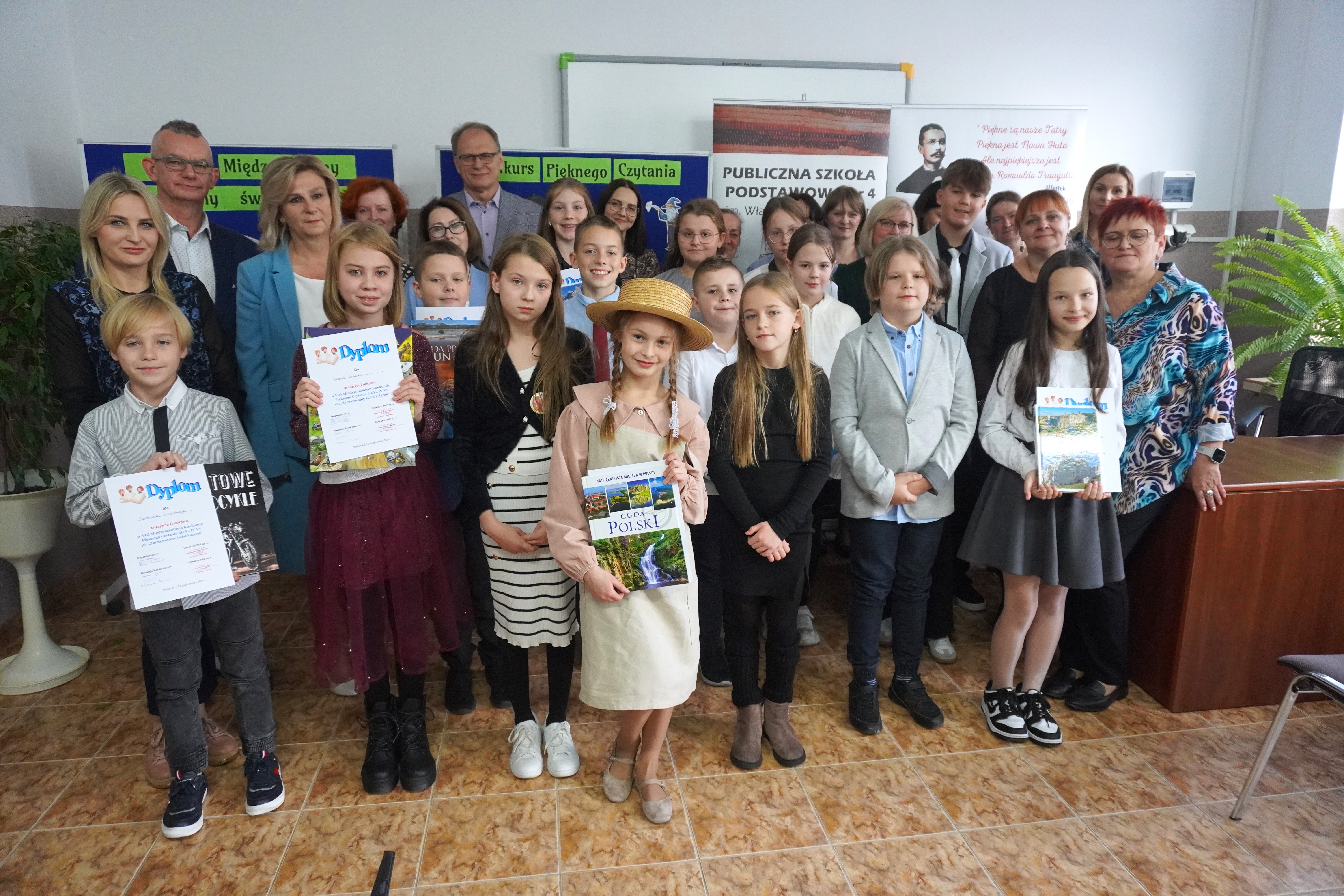 Międzyszkolny Konkurs Pięknego Czytania w Reymontówce na Bugaju