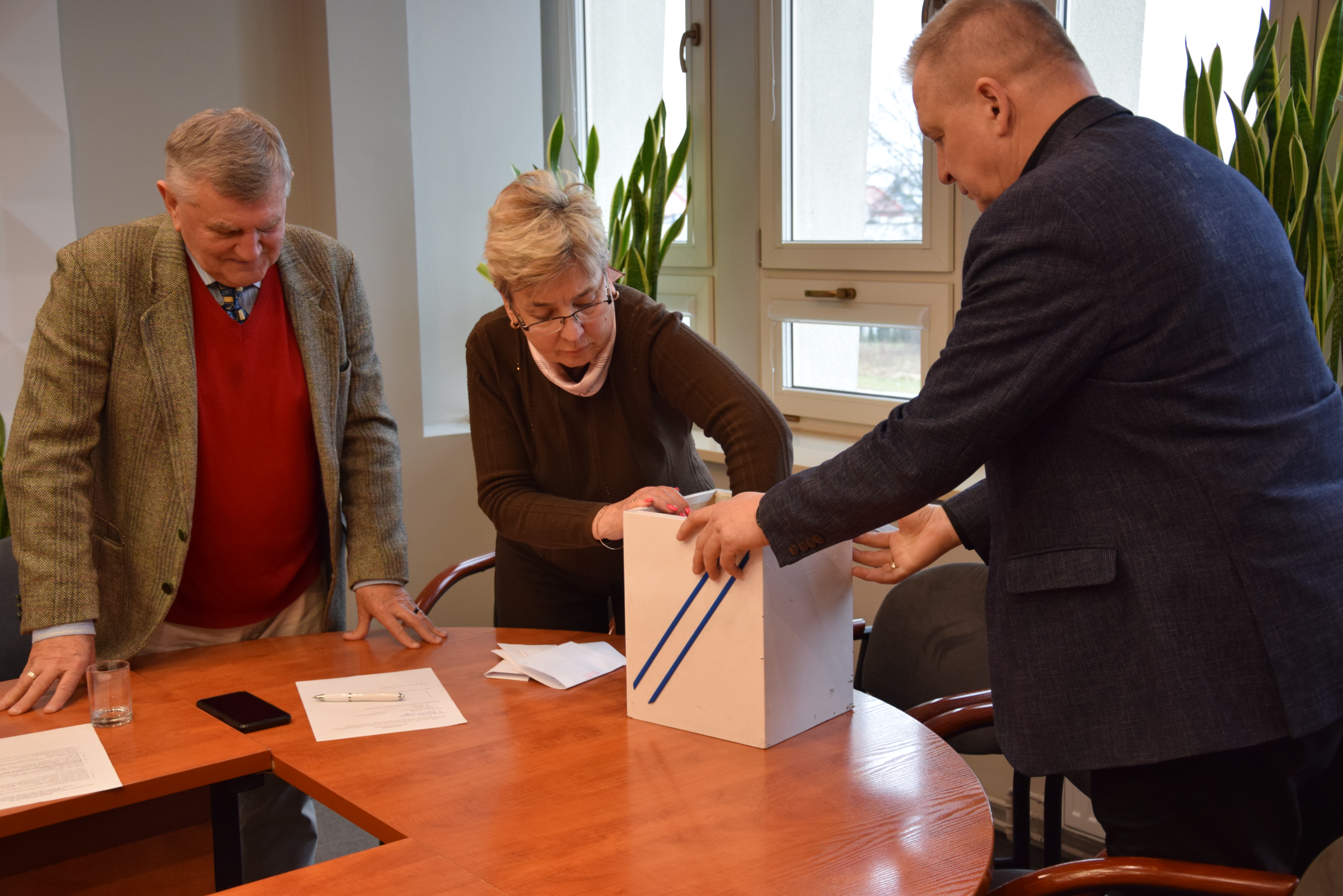 Pierwsze posiedzenie Kapituły ds. opiniowania wniosków o nadanie Medalu Miasta Radomska i tytułu Honorowego Obywatela Miasta Radomska