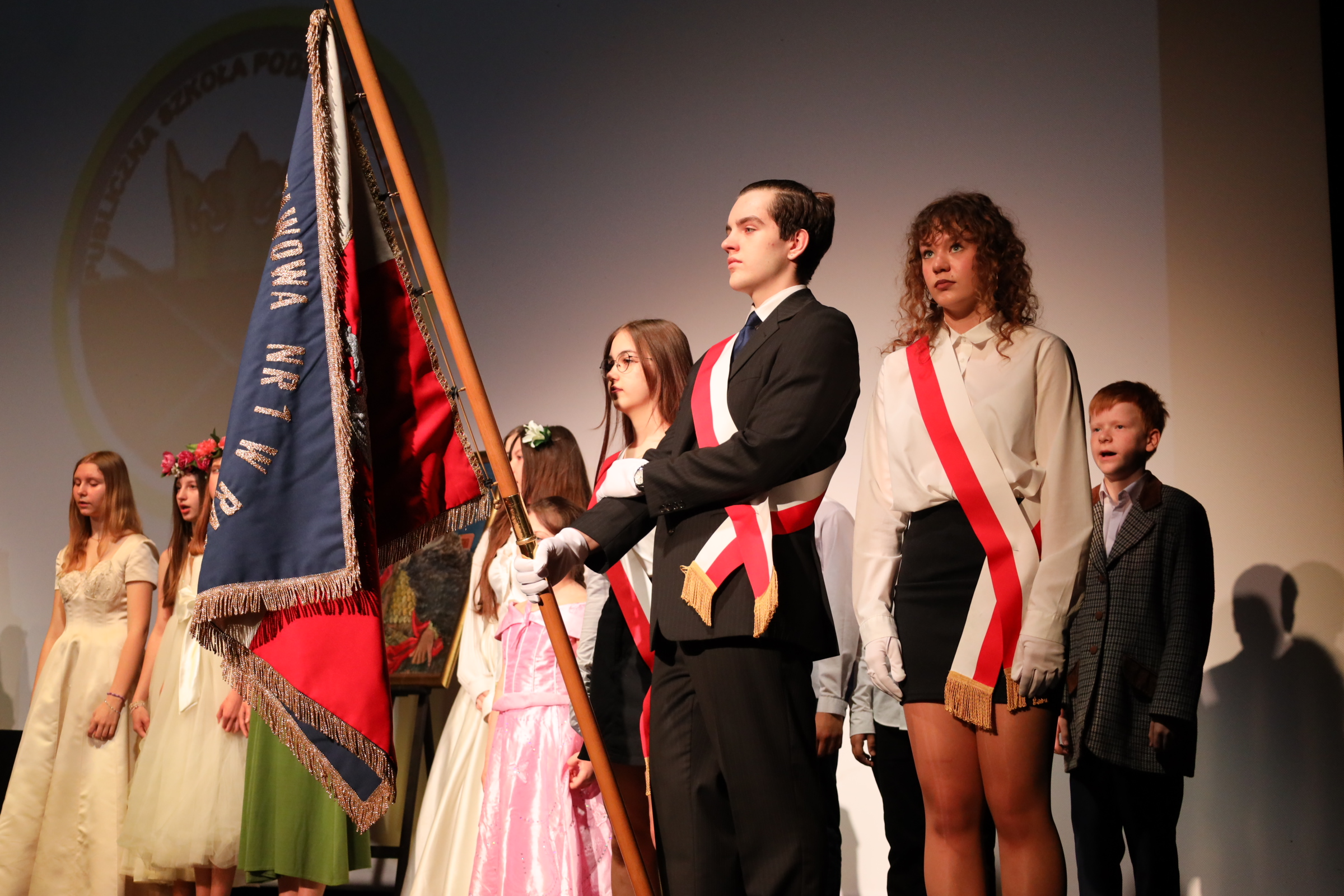 Uroczyste obchody święta patrona PSP nr 1 i milenium Polskiej Korony