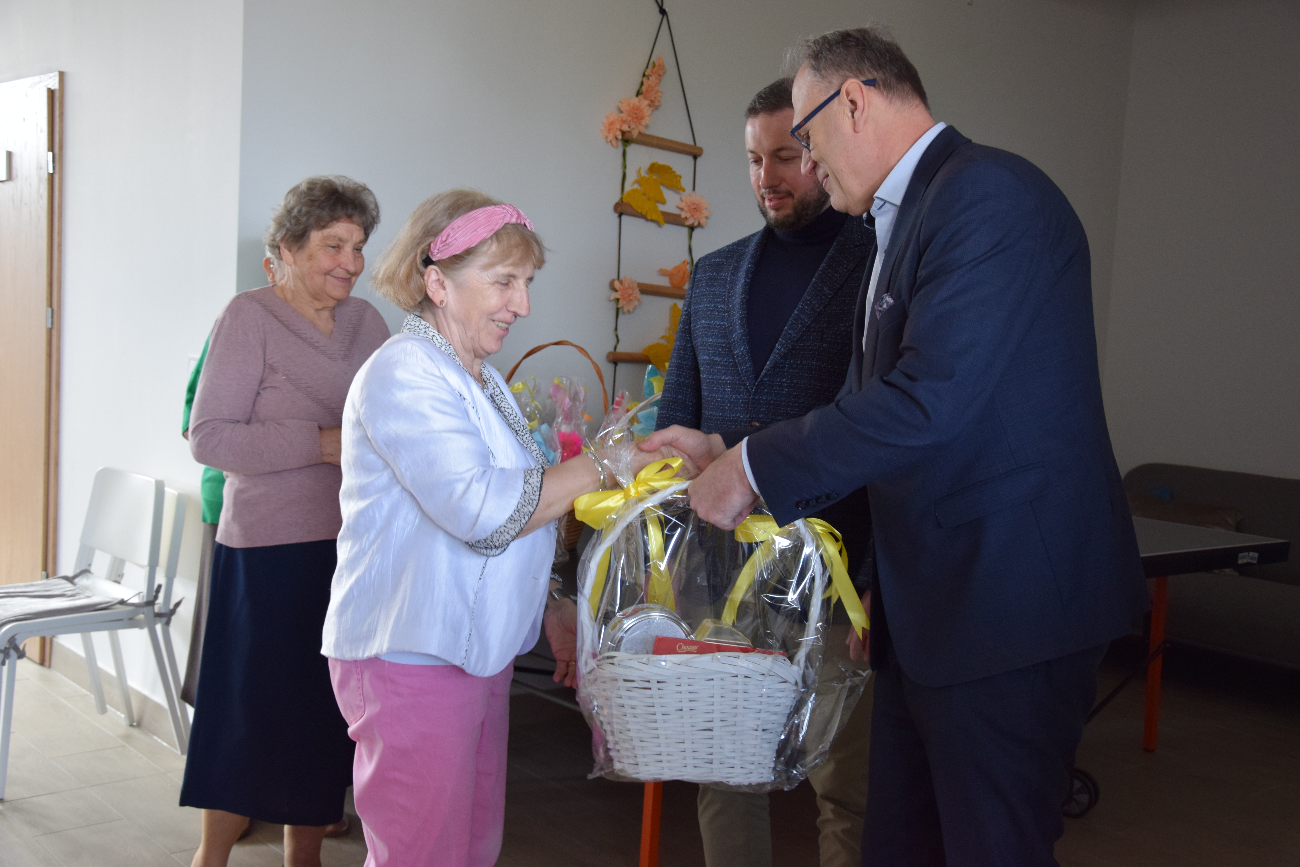 Śniadanie Wielkanocne z seniorami w Dziennym Domu Senior+