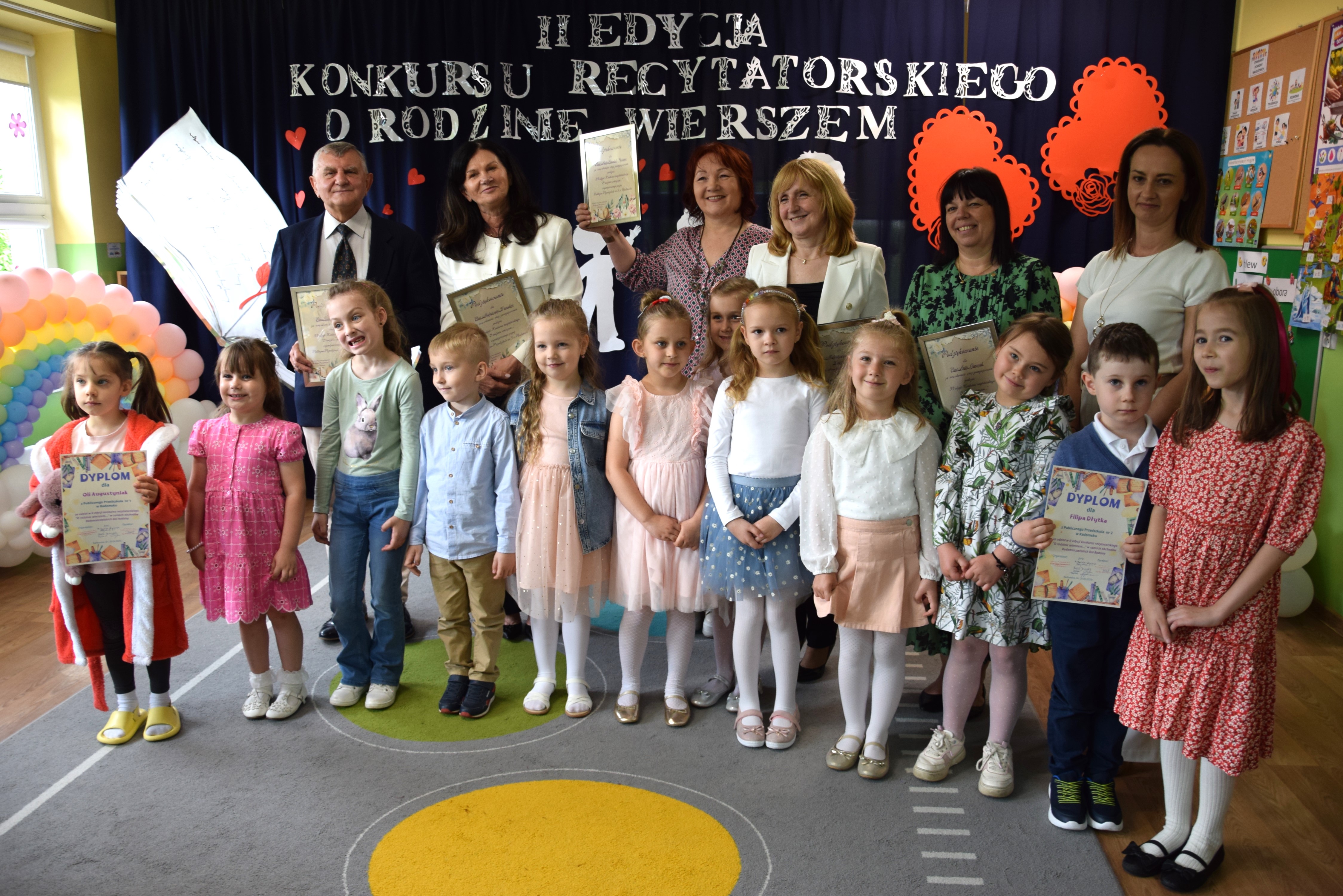 "O rodzinie wierszem..." - konkurs recytatorski dla przedszkolaków