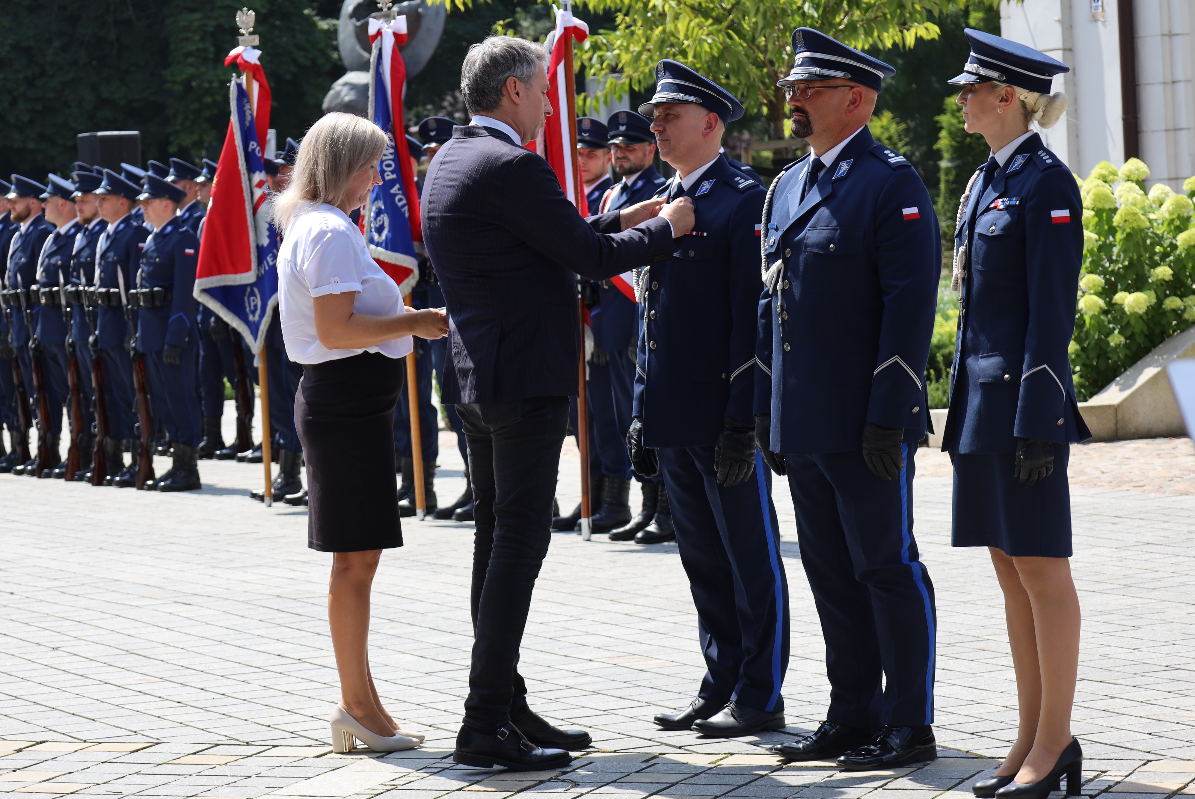 Radomszczańscy policjanci wyróżnieni podczas Międzypowiatowych Obchodów Święta Policji w Wieluniu