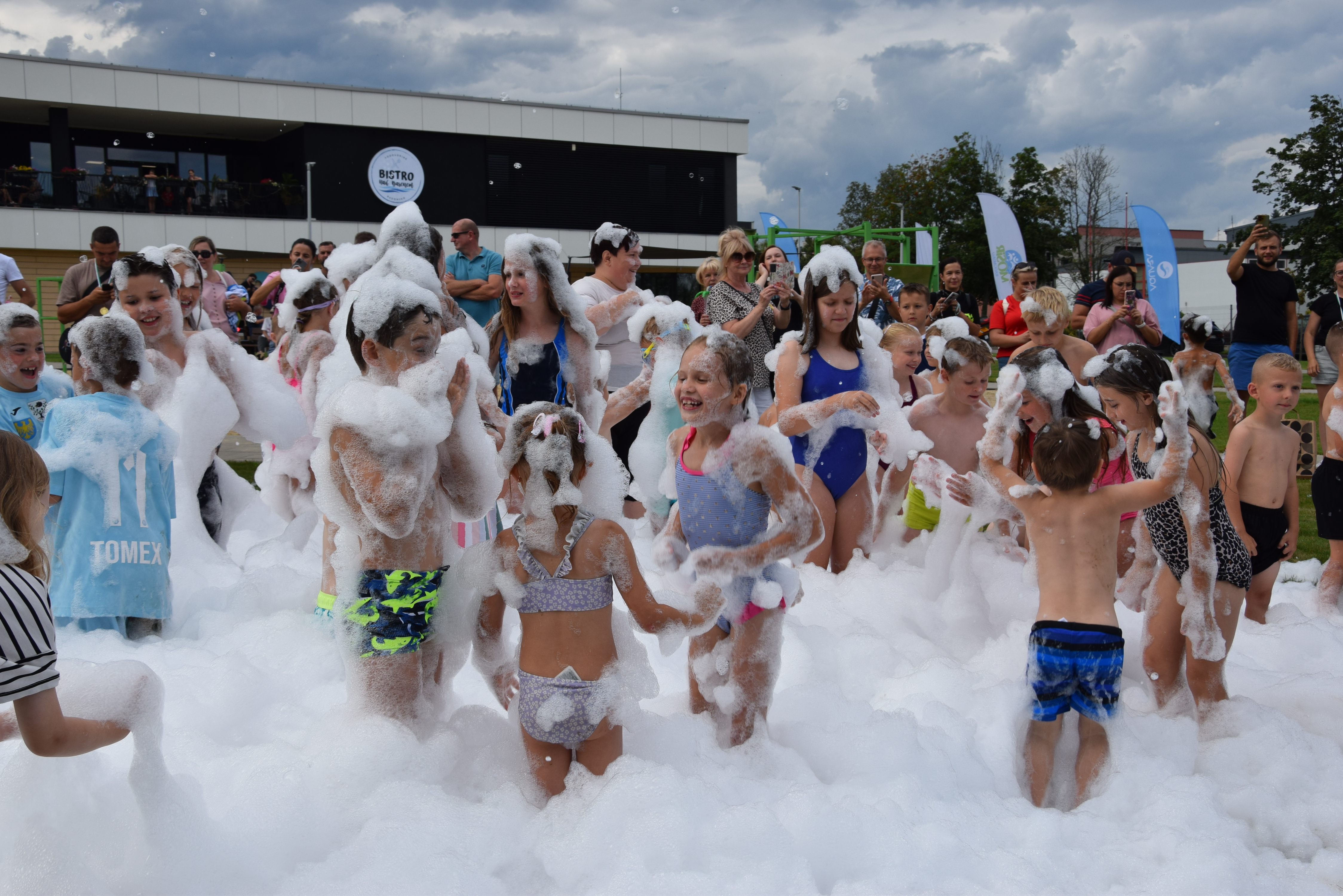 Gramy na fali, czyli 4. Urodziny Aquary za nami!