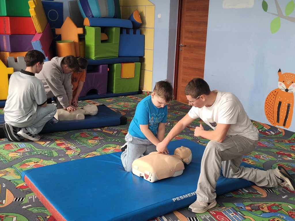 Dni Zdrowia i Dzień Samorządności z okazji Pierwszego Dnia Wiosny w PSP nr 4