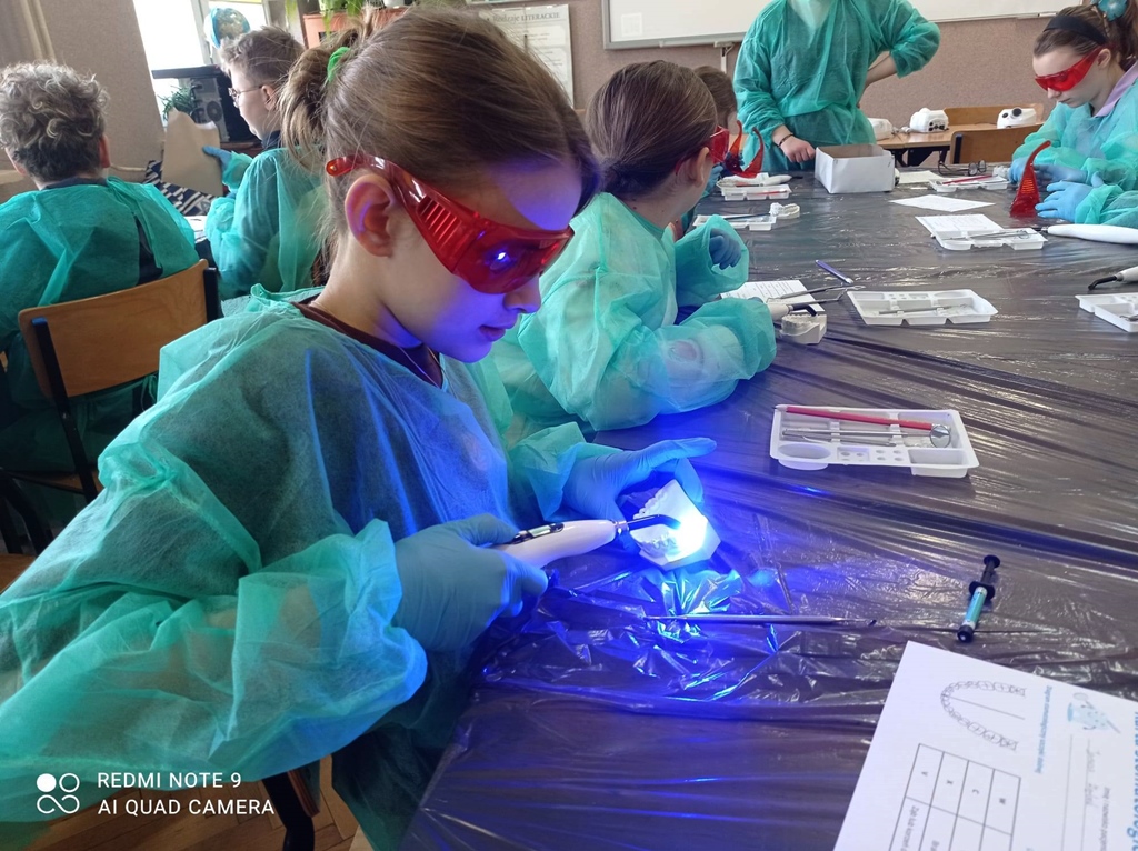 Warsztaty stomatologiczne w PSP nr 4.
